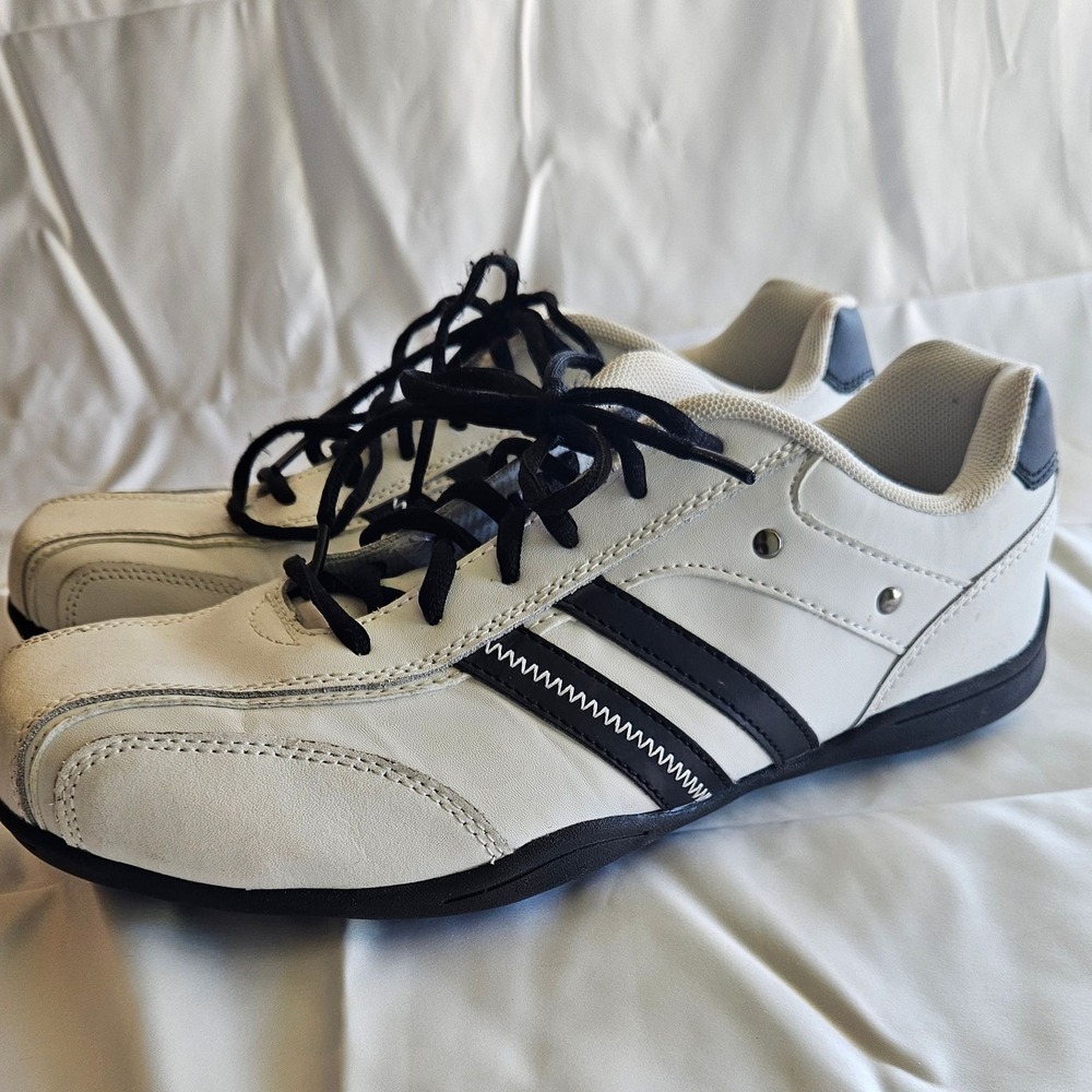 Perry Ellis AMERICA Franklin White Black Soft Spike Shoes Youth Size 2 FREE Ship